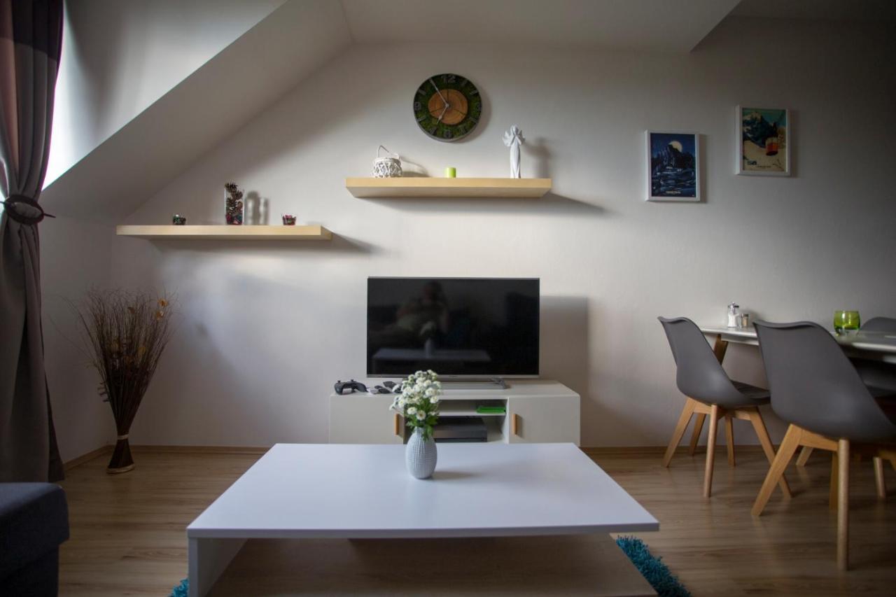 Apartman Angel เวลคา ลอมนิตซา ภายนอก รูปภาพ