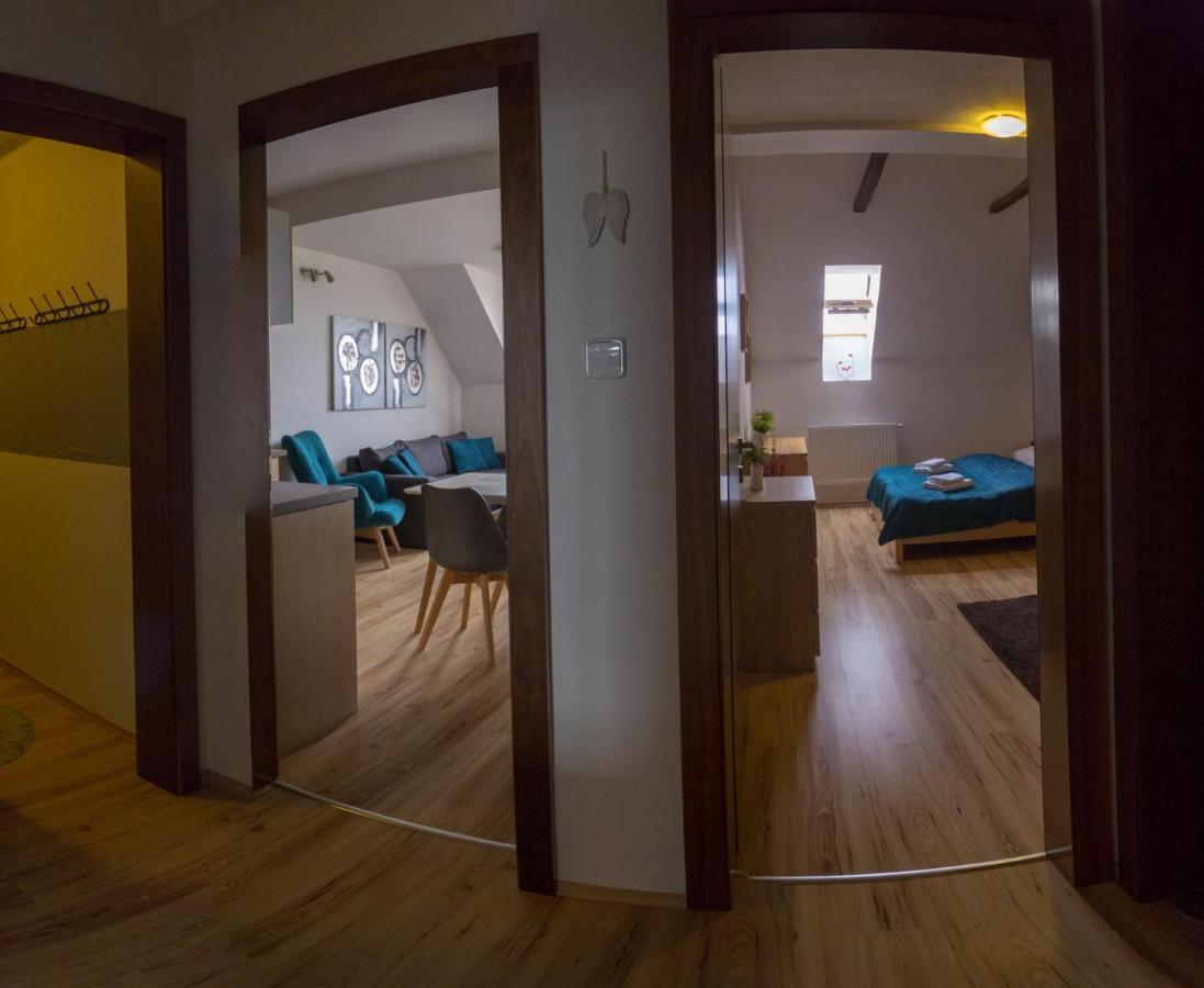 Apartman Angel เวลคา ลอมนิตซา ภายนอก รูปภาพ